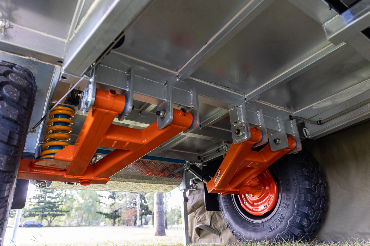 Explorer_15yr_Exterior_22